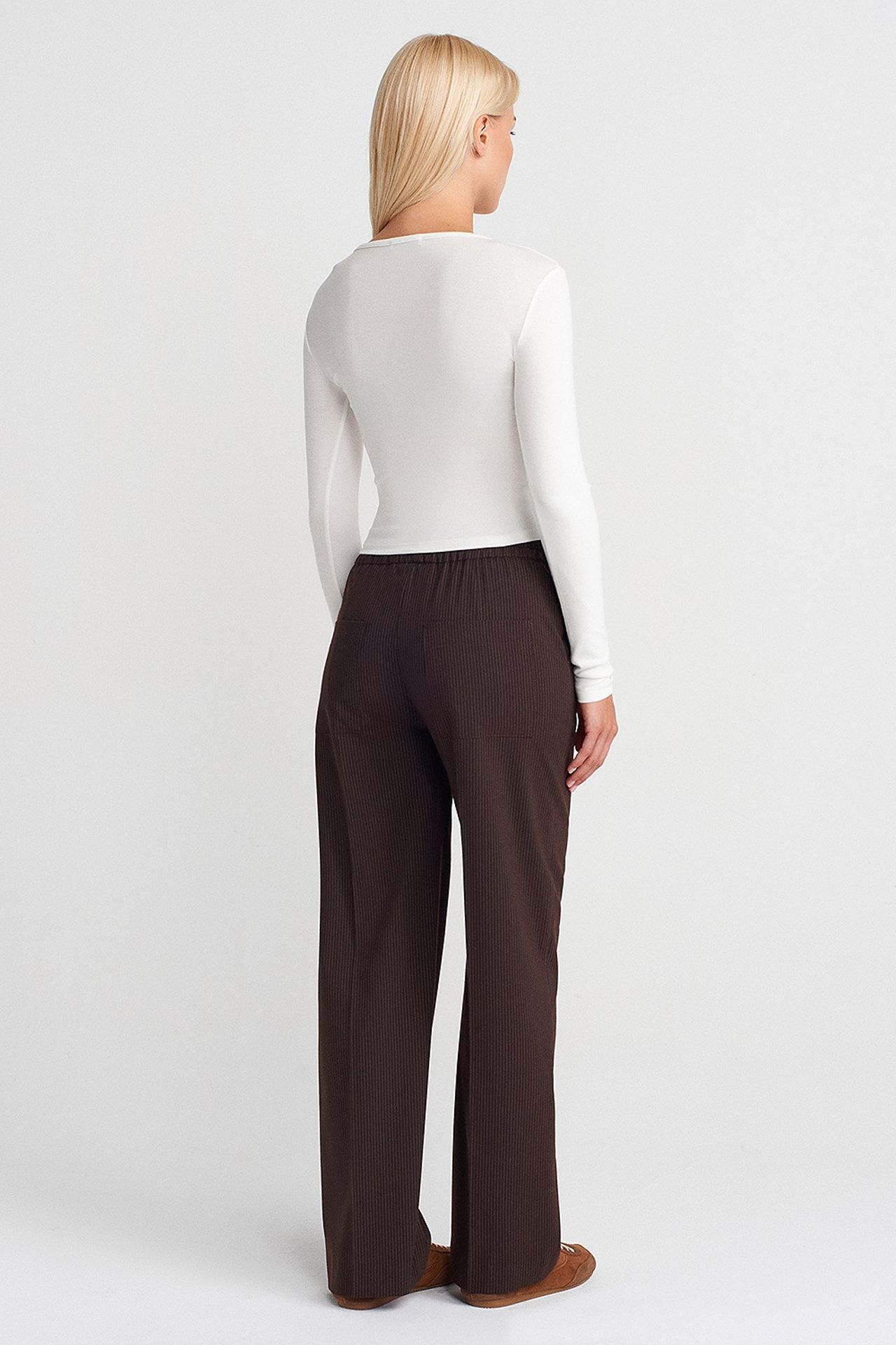 DILVIN Wide-Leg Pull-On Trousers
