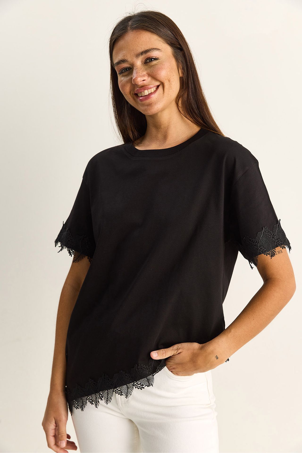 LUCCI Oversized Crew Neck Cotton T-Shirt 3