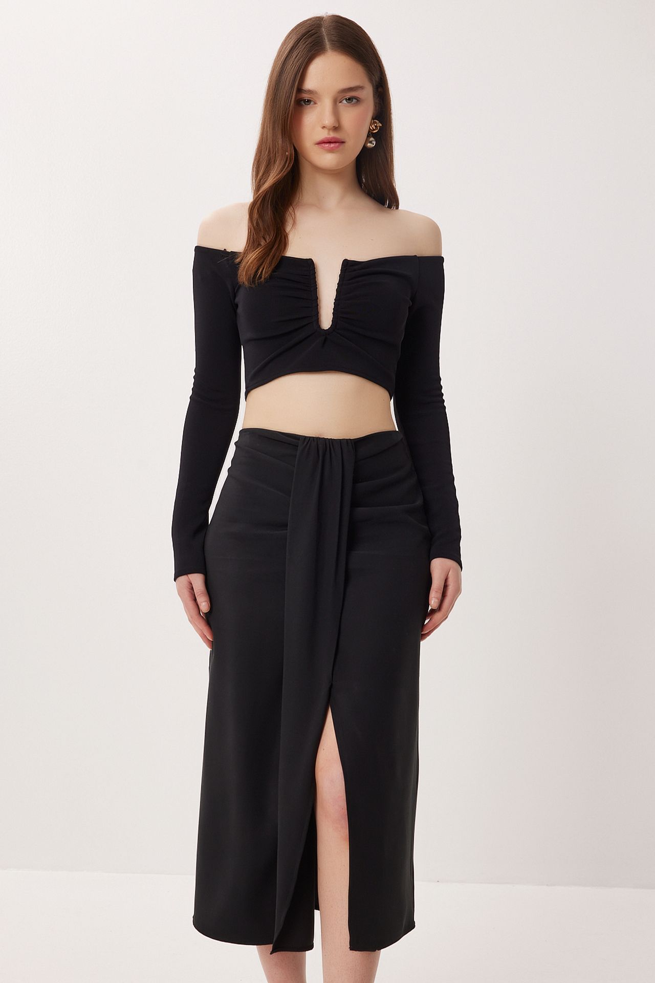 ISTANBUL High-Waist Midi Straight Skirt With Slit 3