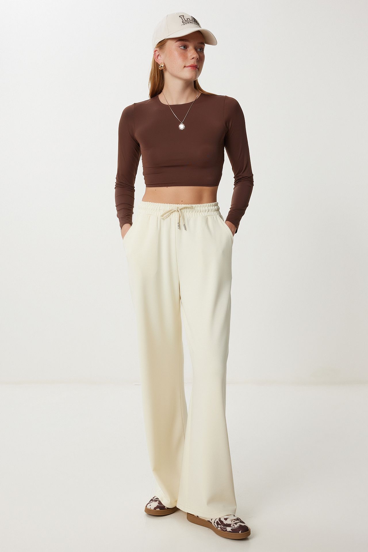 ISTANBUL Wide Leg Drawstring Waist Sweatpants 4