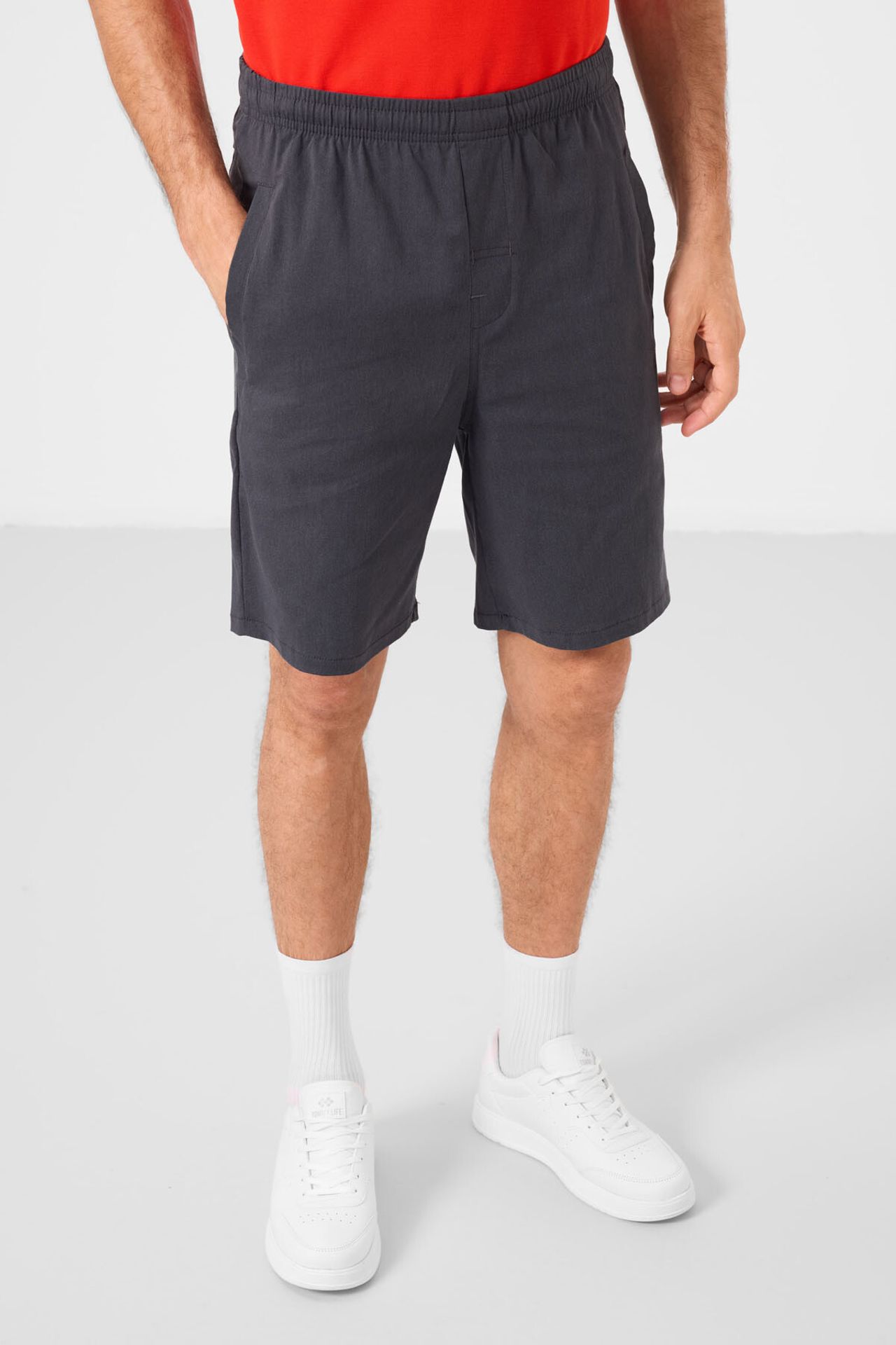 TOMMY Men's Woven Chino Shorts 2