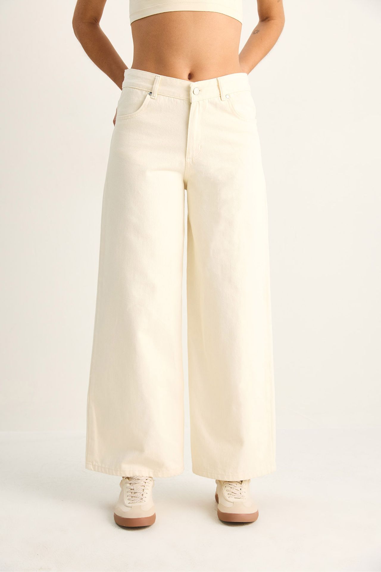 LUCCI High-Waist Wide-Leg Denim Jeans