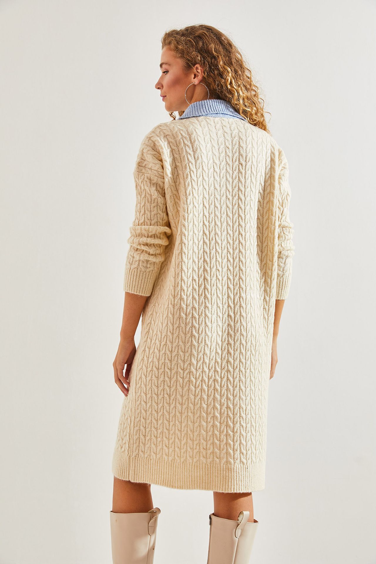 LUCCI Hair Braid Pattern V-Neck Knit Dress