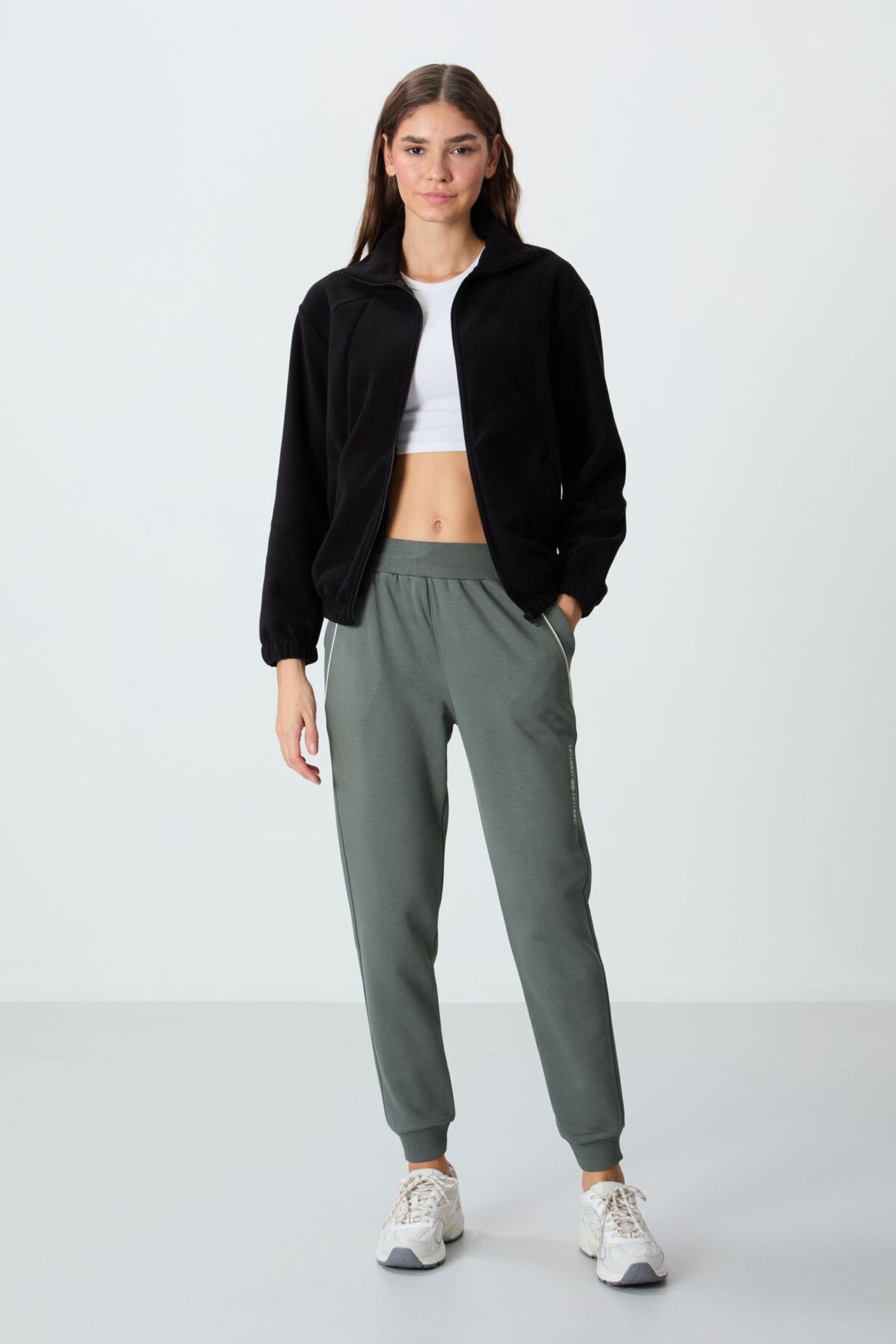 TOMMY Color Block Oversized Zip-Collar Sweatshirt 2