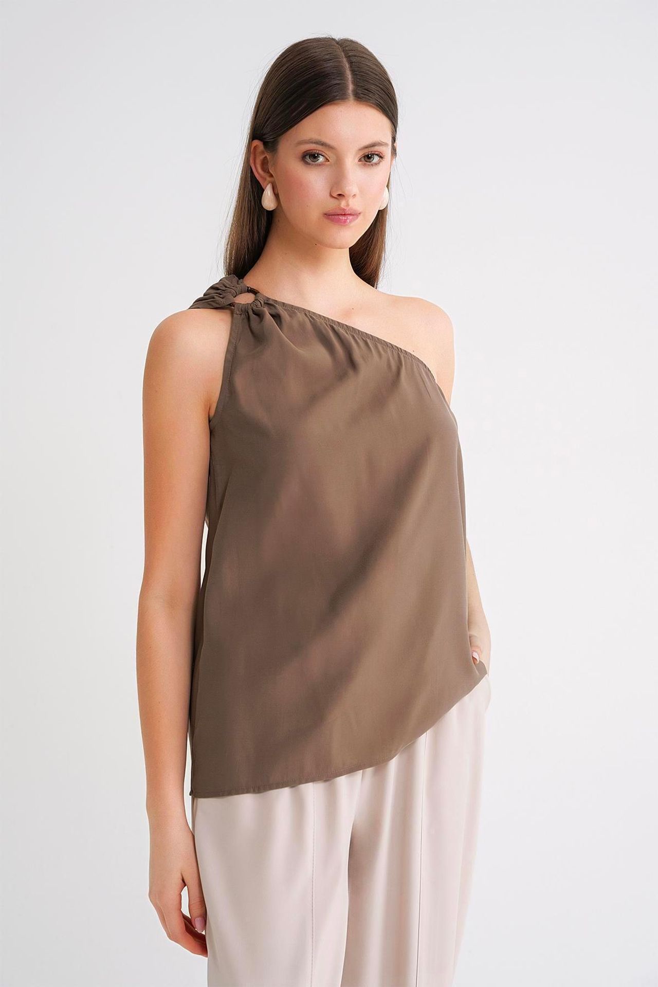 Mixray Asymmetrical Collar Accessory Detailed Top 5