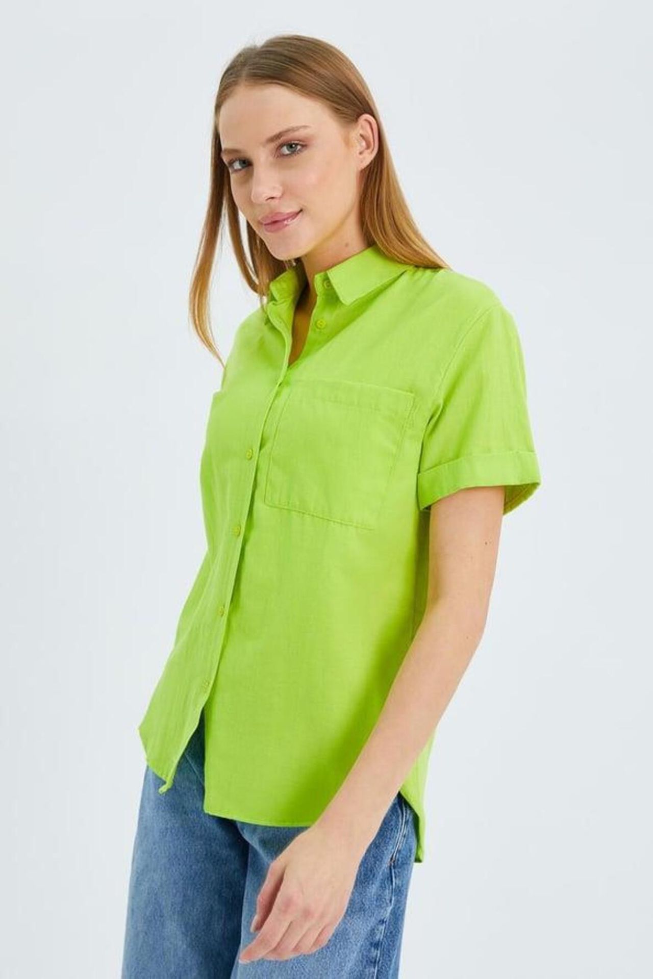 MIXRAY Short Sleeve Shirt with Pockets 5