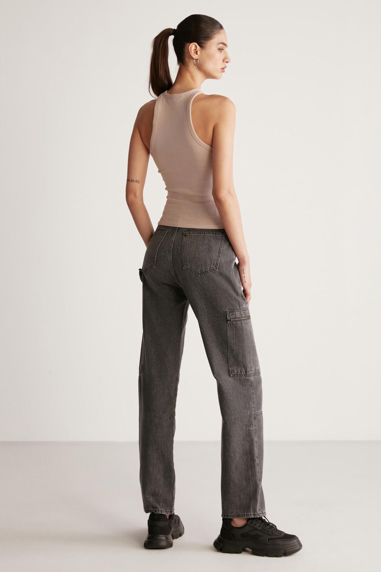 GRIMELANGE Fitted Ribbed Halterneck Crop Tank 5