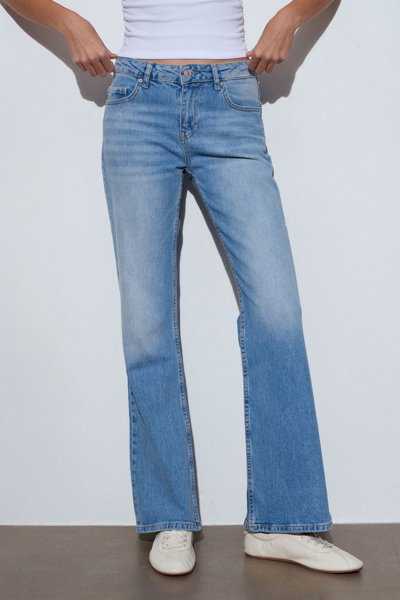 DILVIN Low-waist Bootcut Denim Jeans 3