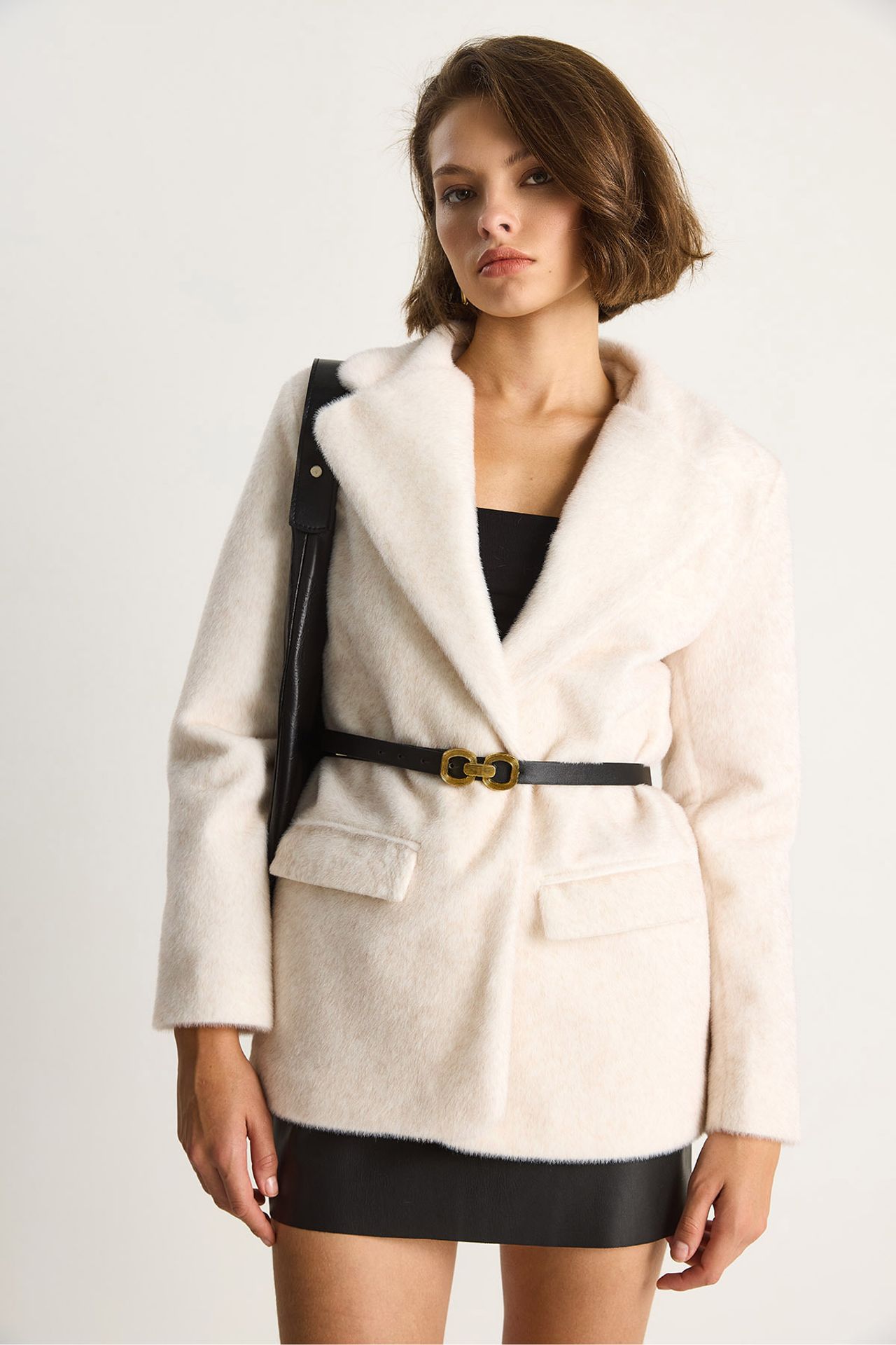LUCCI Velvet Jacket with Belt 4