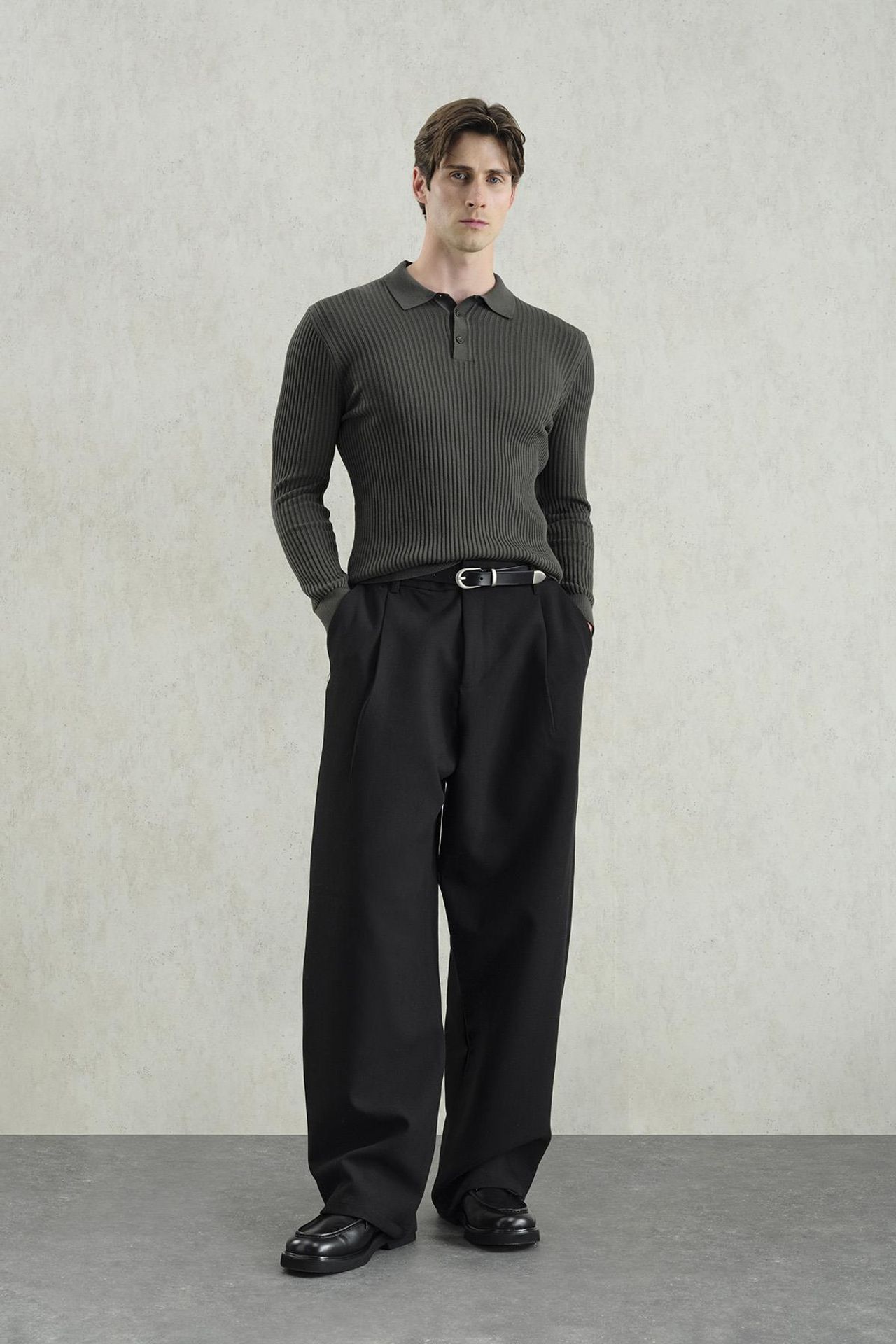 GIESTO Slim Fit Polo Neck T-Shirt 2
