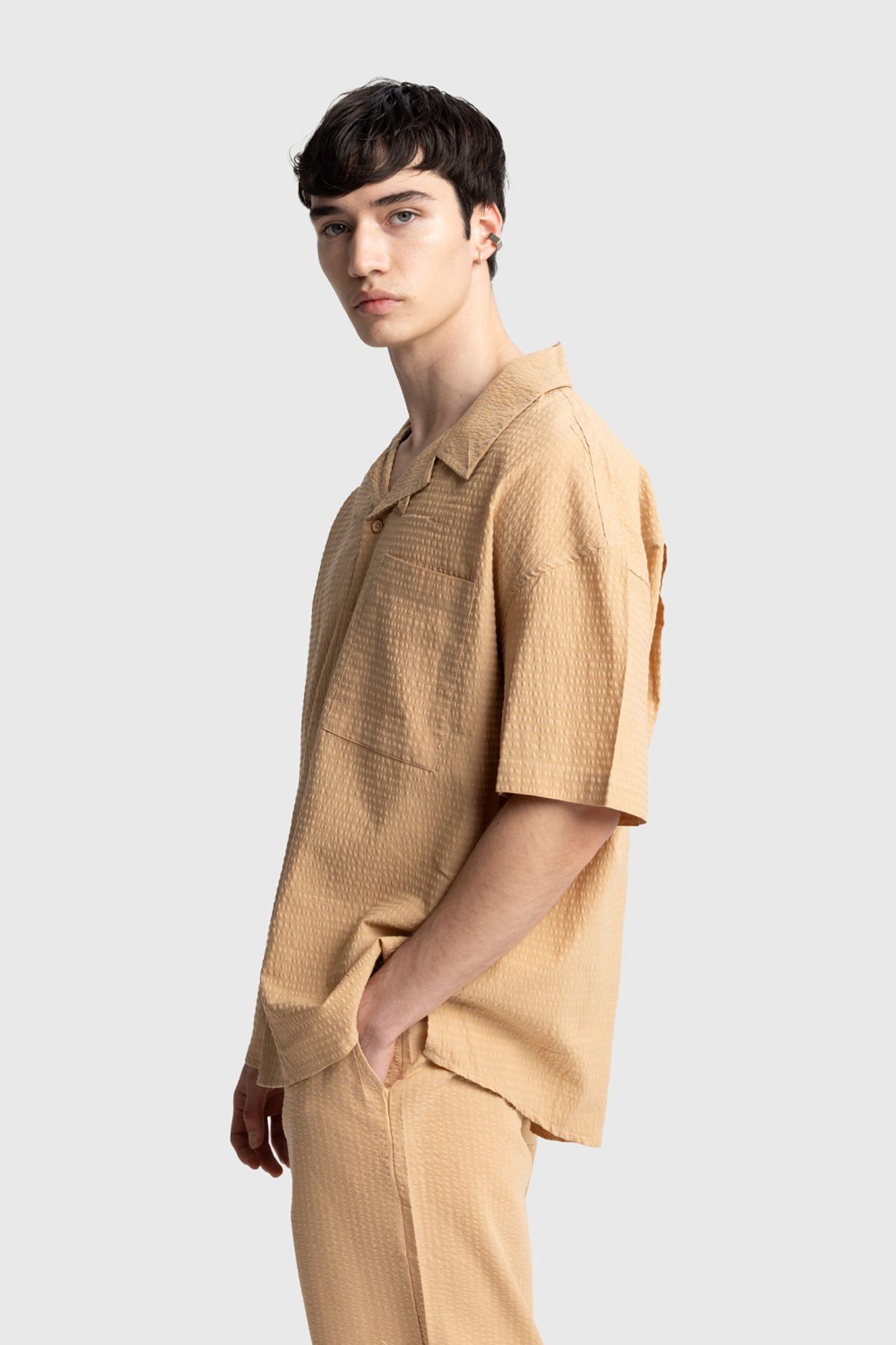 GIESTO Textured Short Sleeve Shirt 2