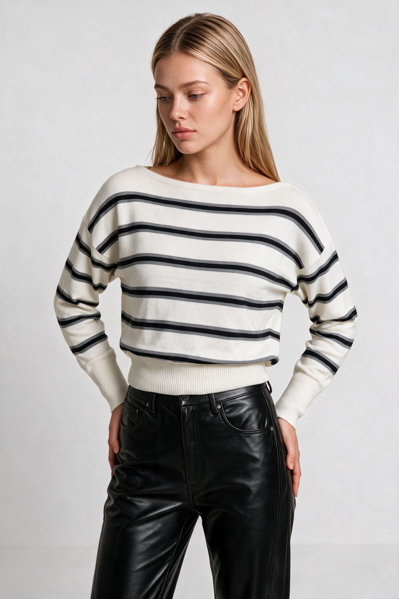 ISTANBUL Women's Sweater 4