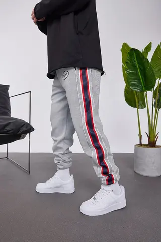 Gri