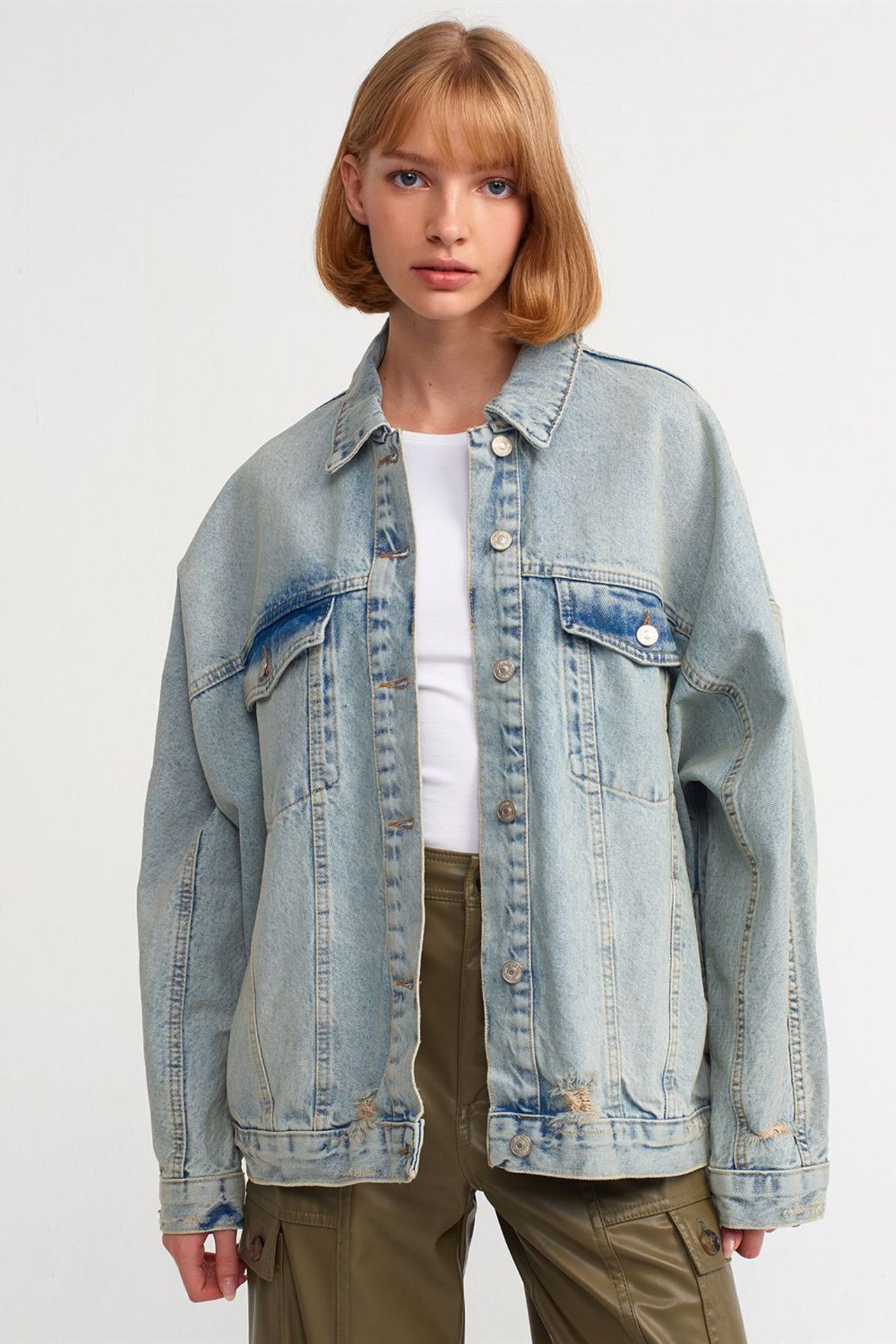 DILVIN Oversized Denim Button Jacket 1
