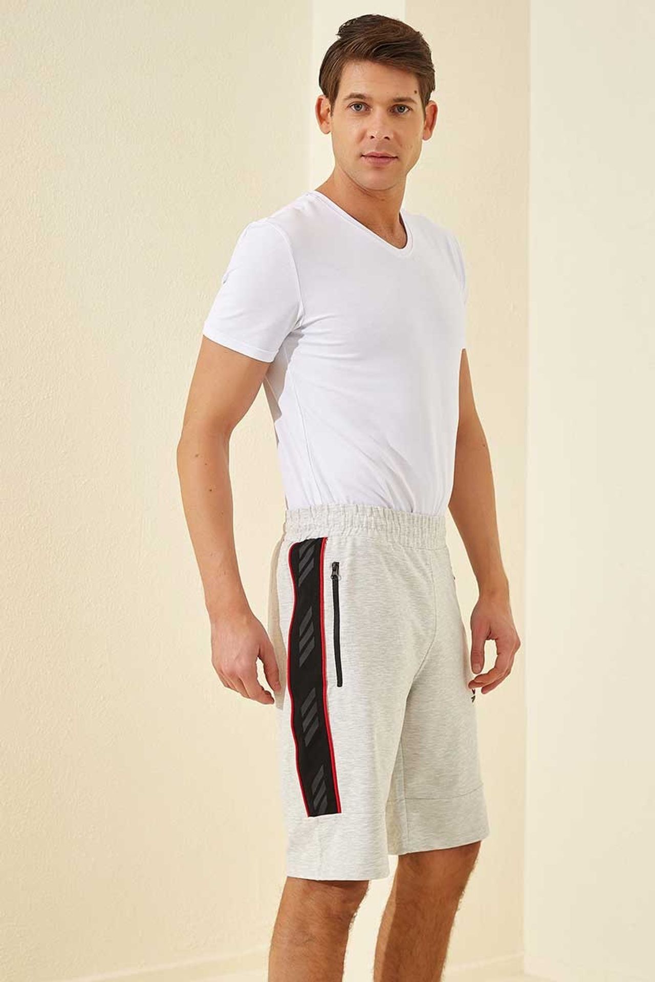 TOMMY Men's Striped Jersey Shorts 6