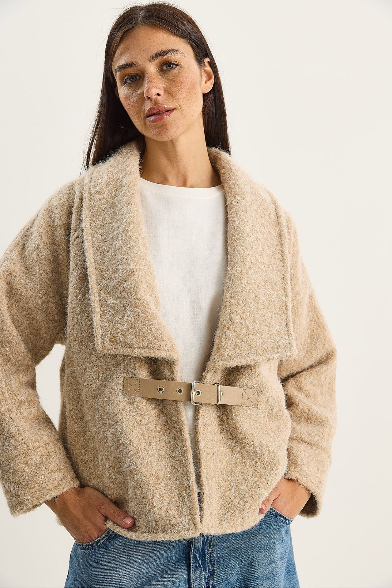 LUCCI Coat with Belt Detail