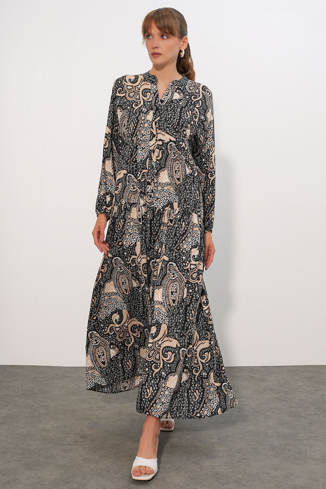 BDART Patterned V-Neck Maxi Dress 3