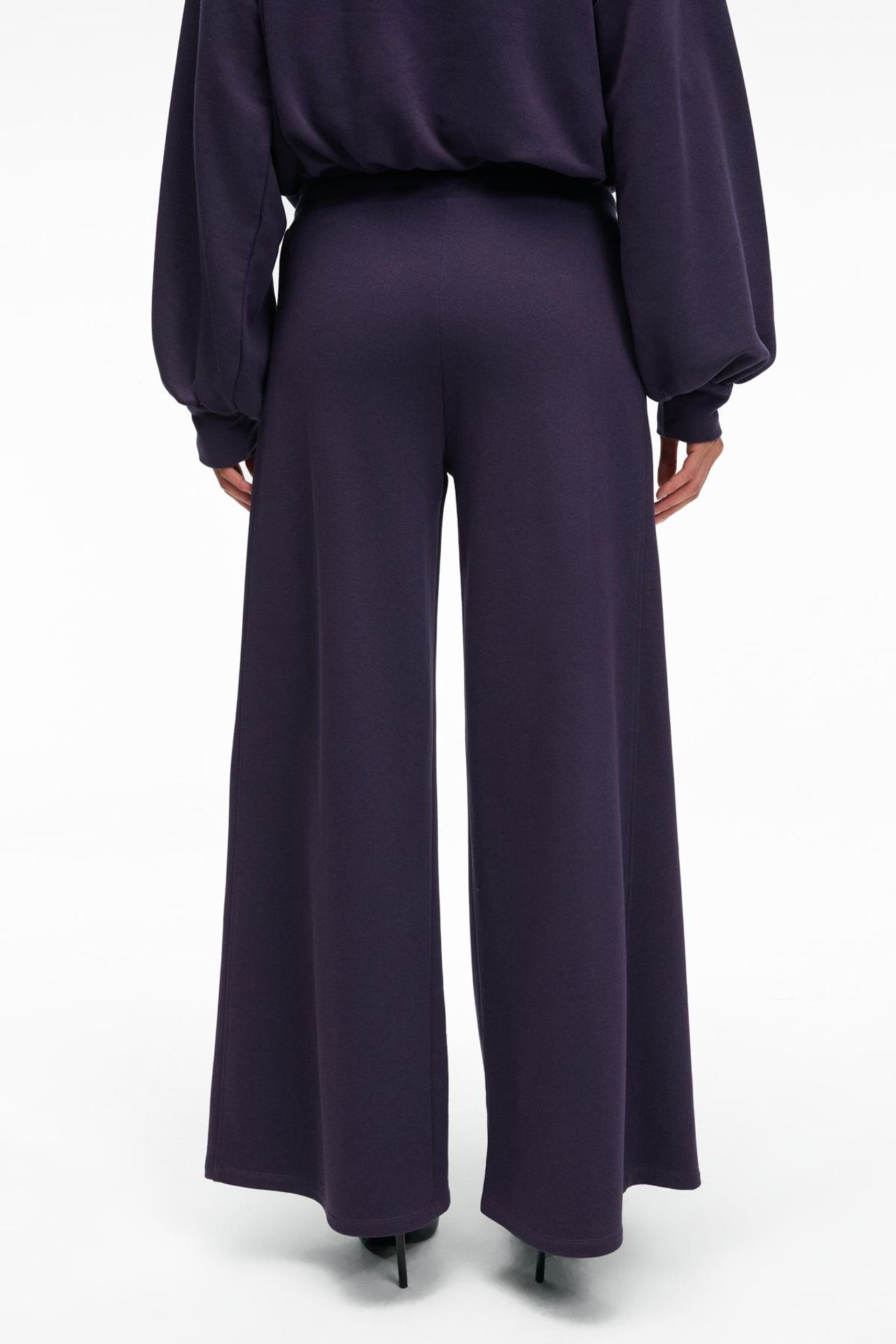 GRIMELANGE Oversized Wide-Leg Drawstring Sweatpants 6