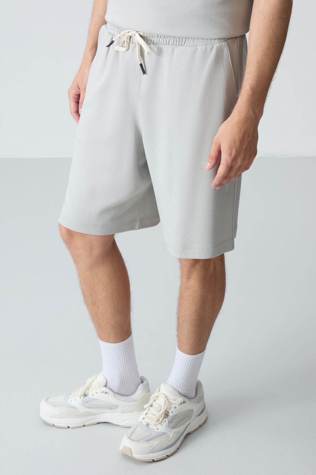 TOMMY Men's Oversized Cotton-Blend T-Shirt And Shorts Set 6