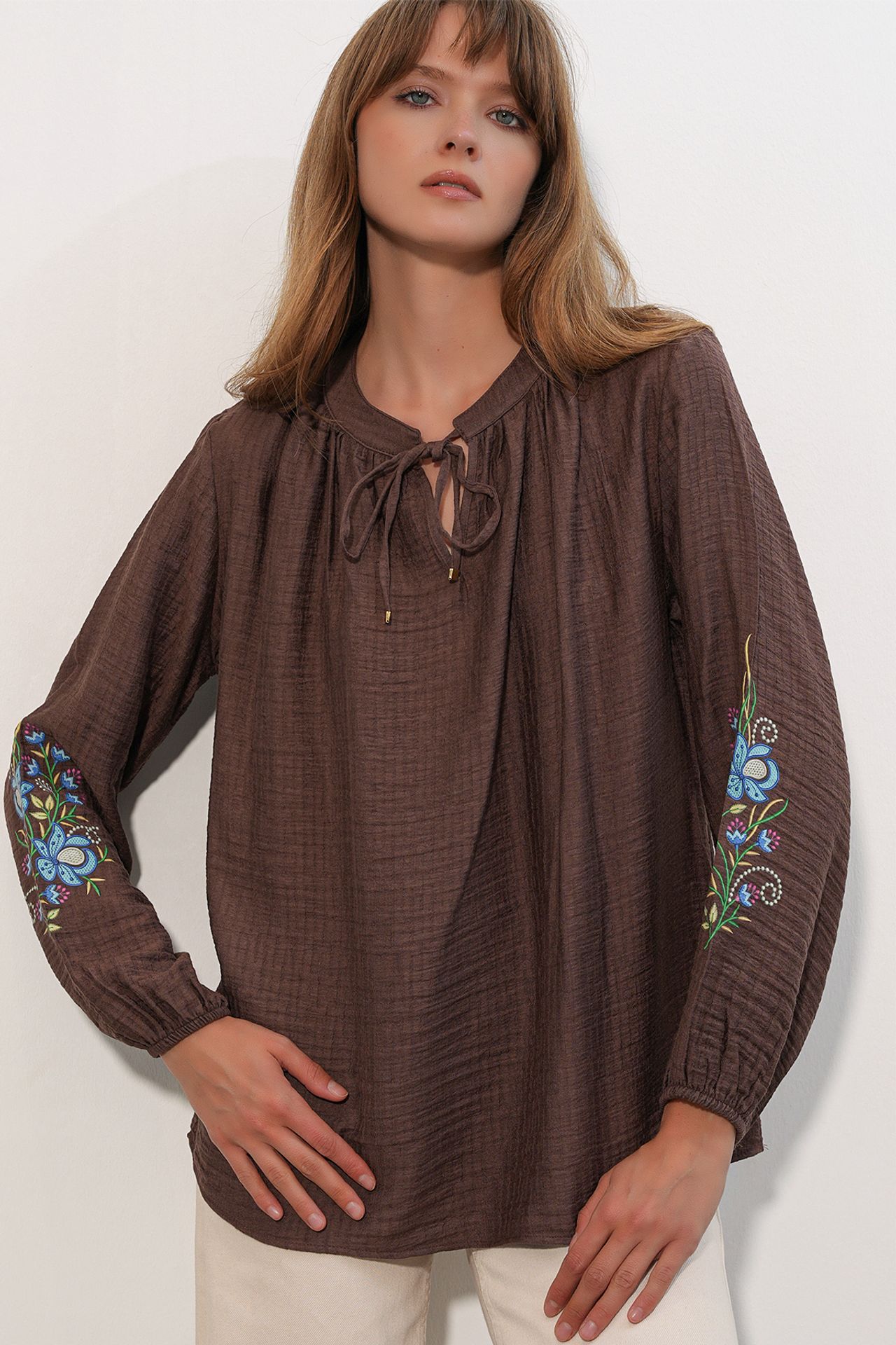 BDART Nakışlı Oversize Krep Bluz 3