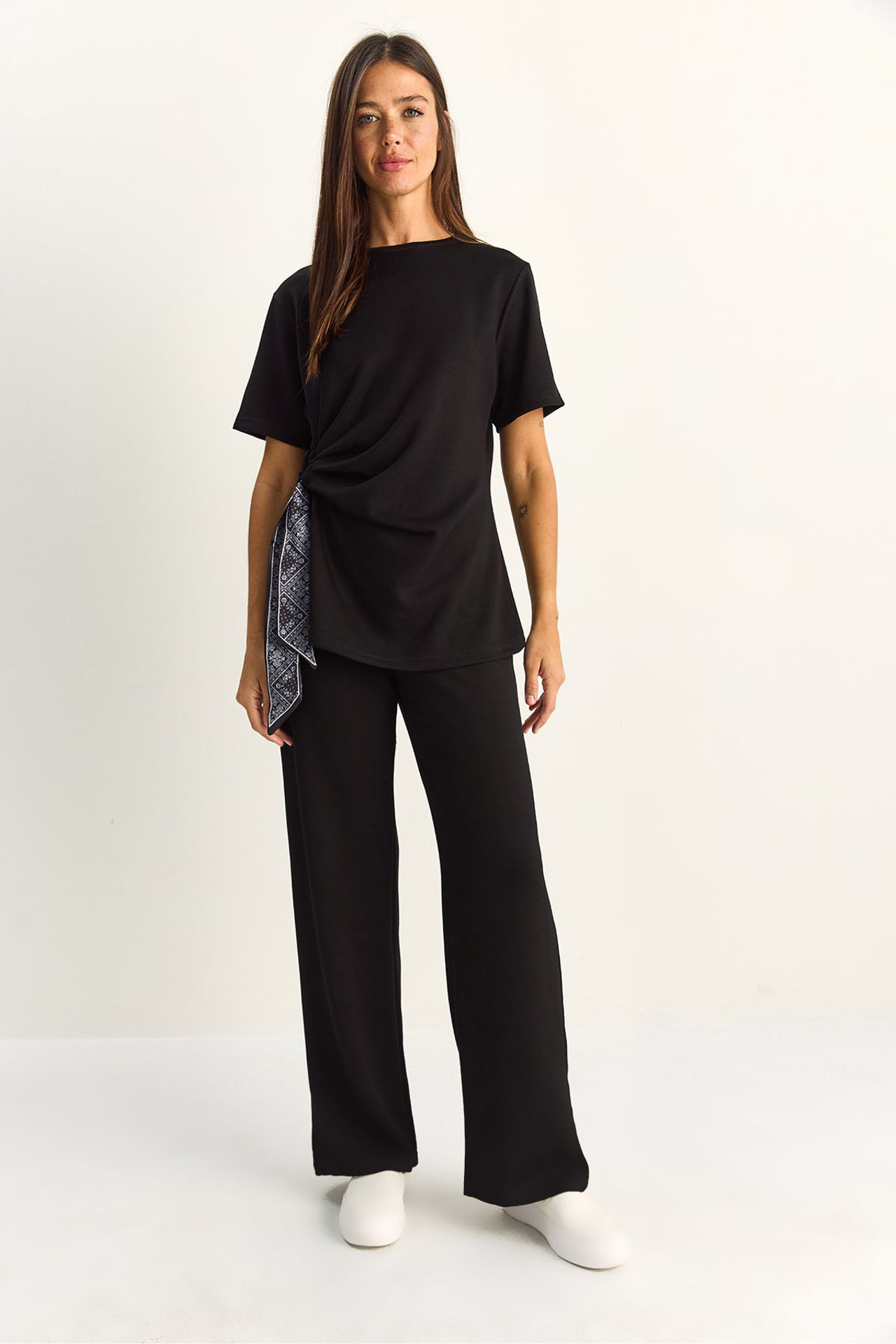 LUCCI Crew Neck T-Shirt and Wide Leg Trousers Set 2