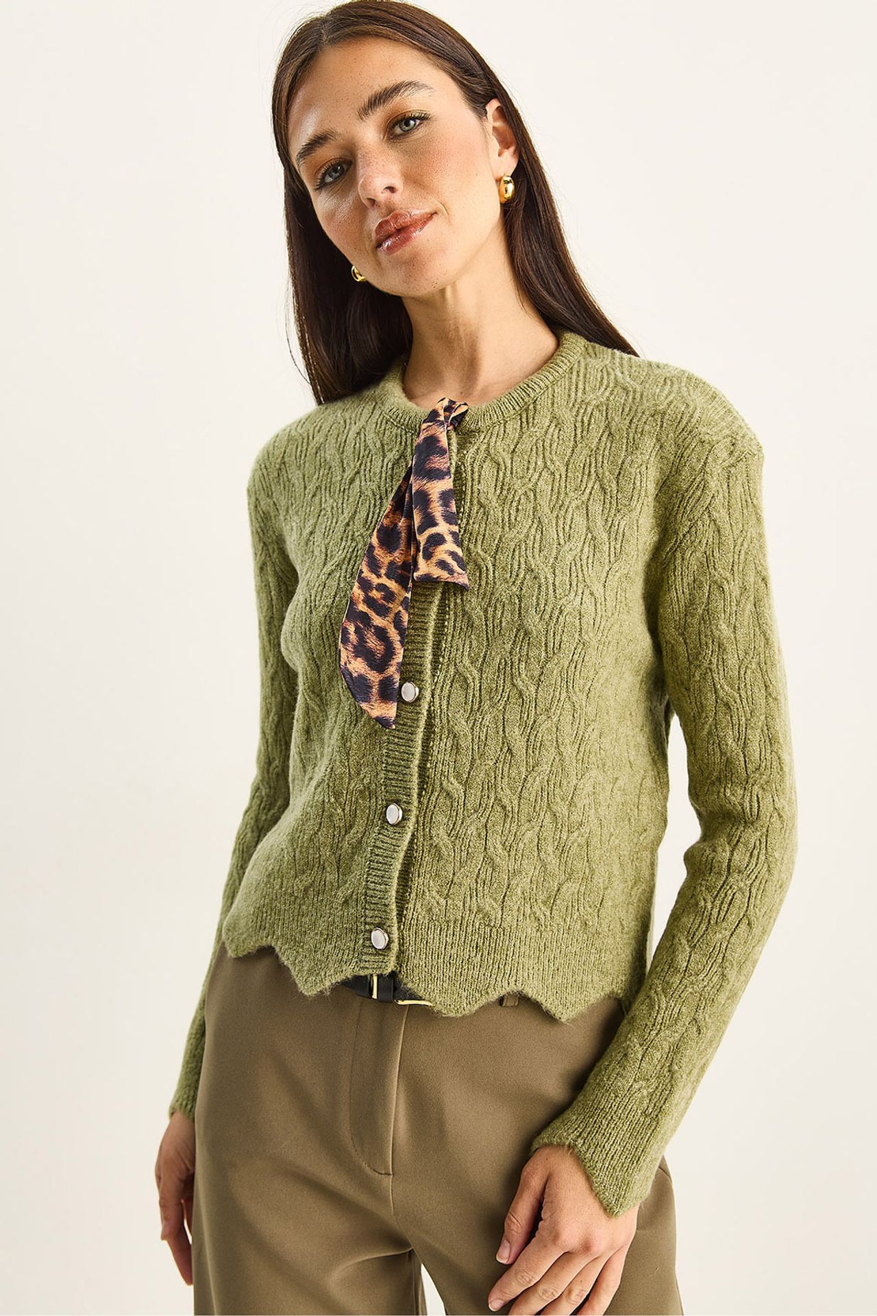 LUCCI Textured Knitwear Cardigan 1