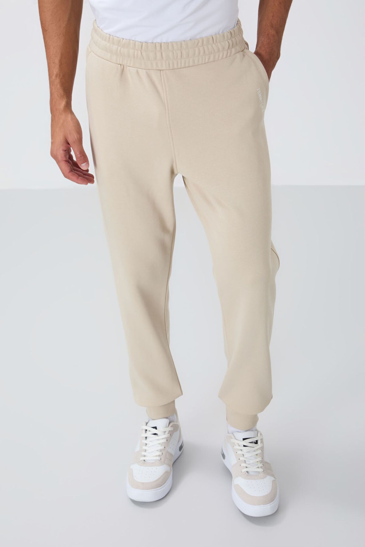TOMMY Men's Hooded Sweatshirt And Pants Set 3