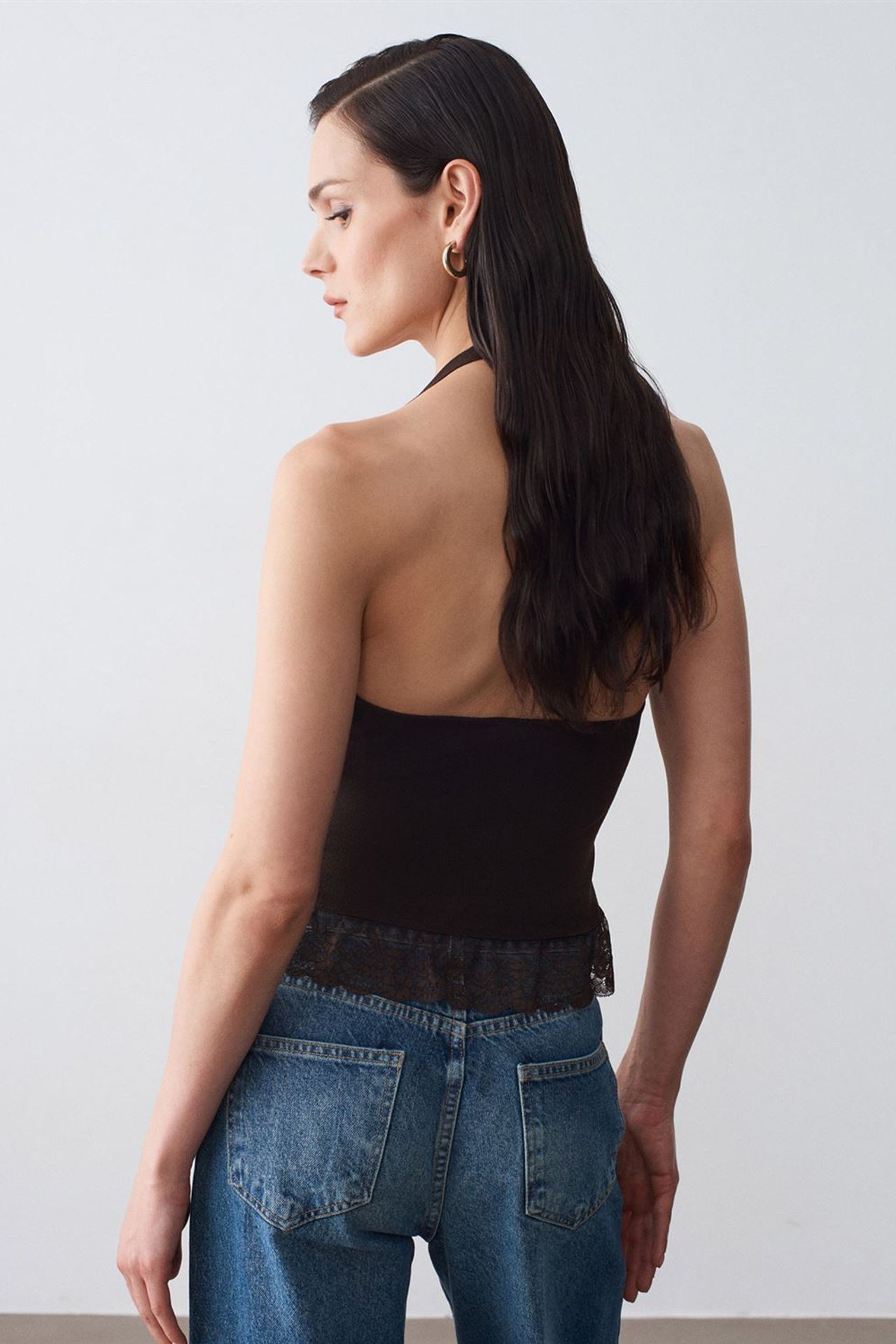 DILVIN Ribbed Lace Halterneck Blouse 2