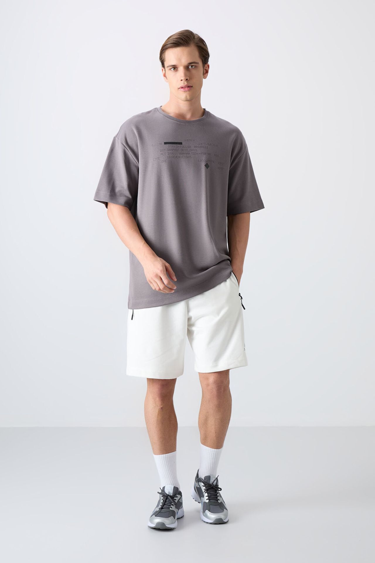TOMMY Oversized Printed Crew Neck T-Shirt 2