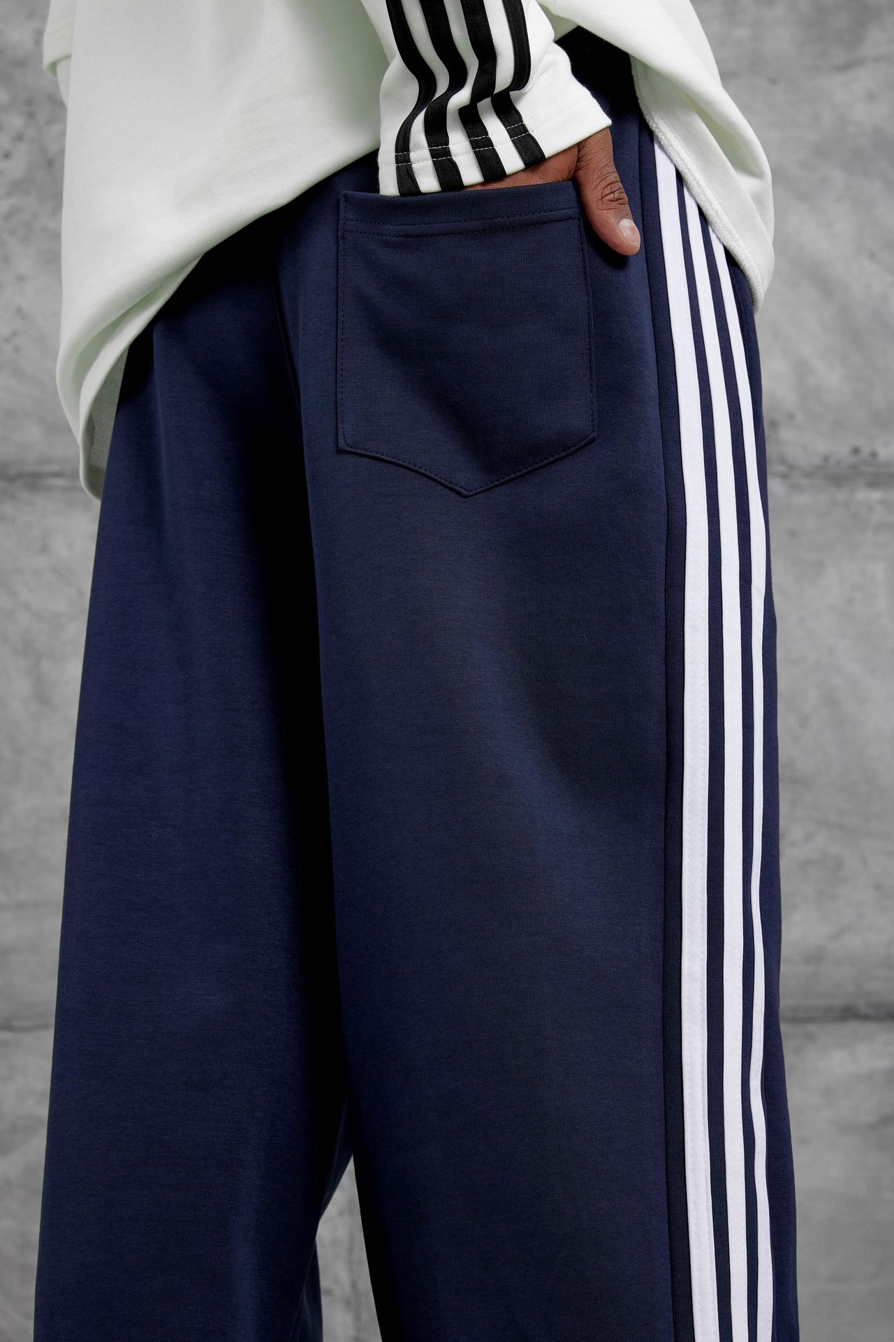 NOMARC Bol Baskılı Geniş Paça Jogger 5