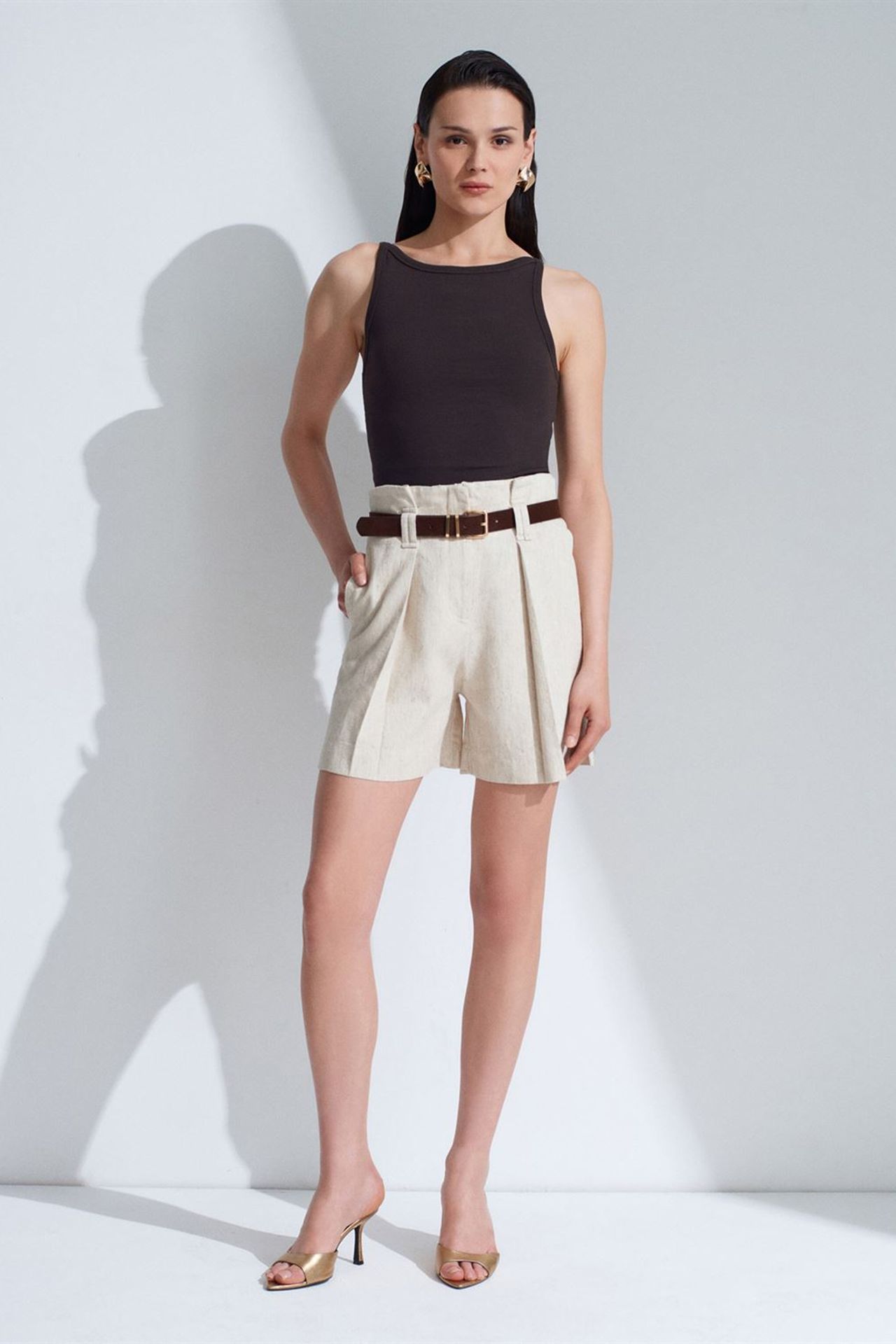 DILVIN Ribbed Halterneck Sleeveless Blouse 4