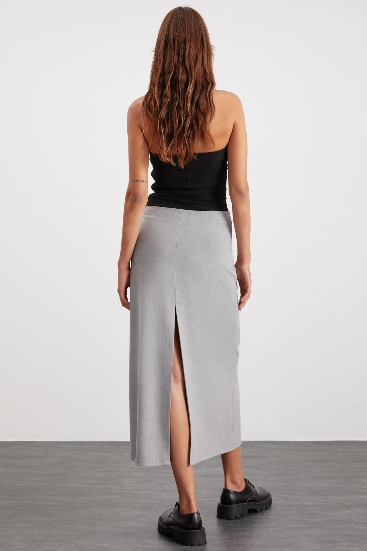 ETHIQUET Simple A-Line Midi Skirt 6
