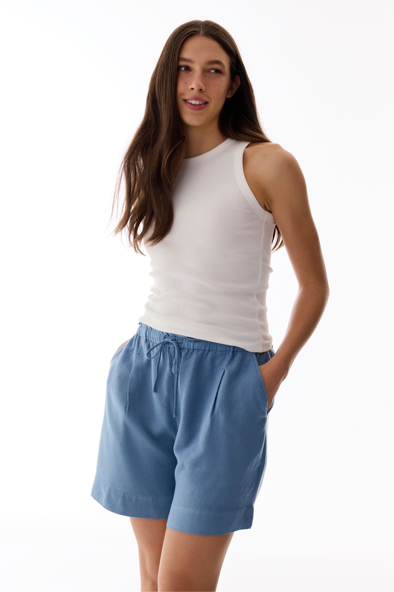 PENTI Linen Pleated High-Waist Shorts 5