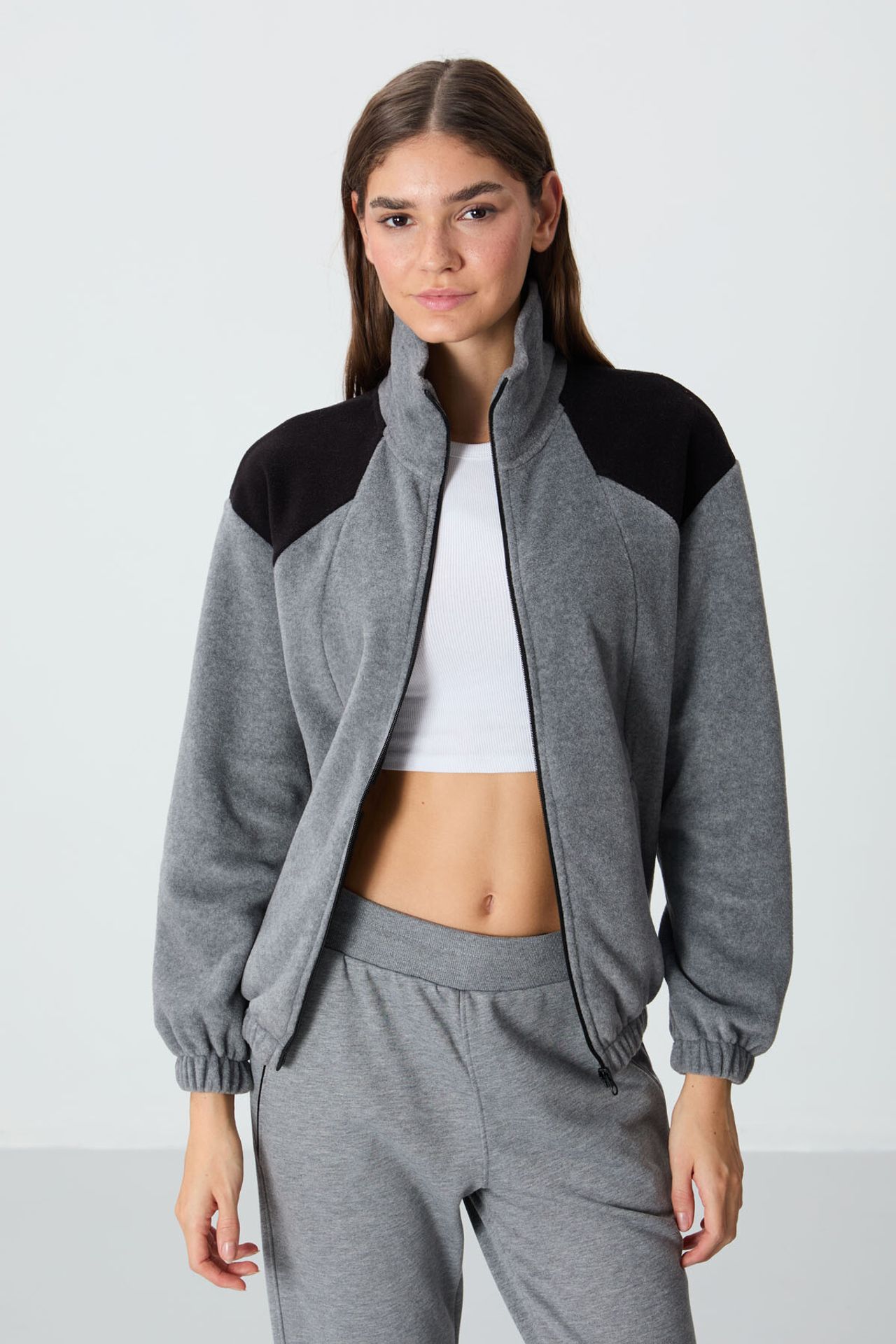 TOMMY Color Block Oversized Zip-Collar Sweatshirt 5