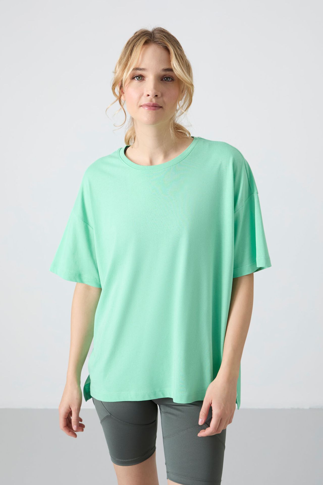 TOMMY Oversized Cotton-Modal Crew Neck T-Shirt 1
