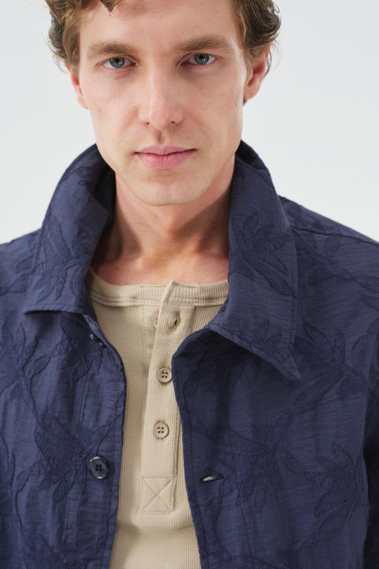 GIESTO Jacquard Patterned Button Closure Jacket 3