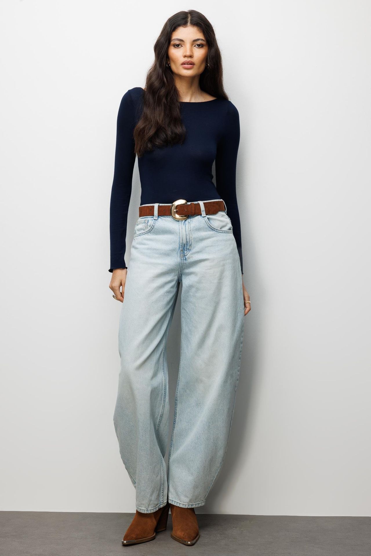 MIXRAY Slim Fit Boat Neck Blouse 2