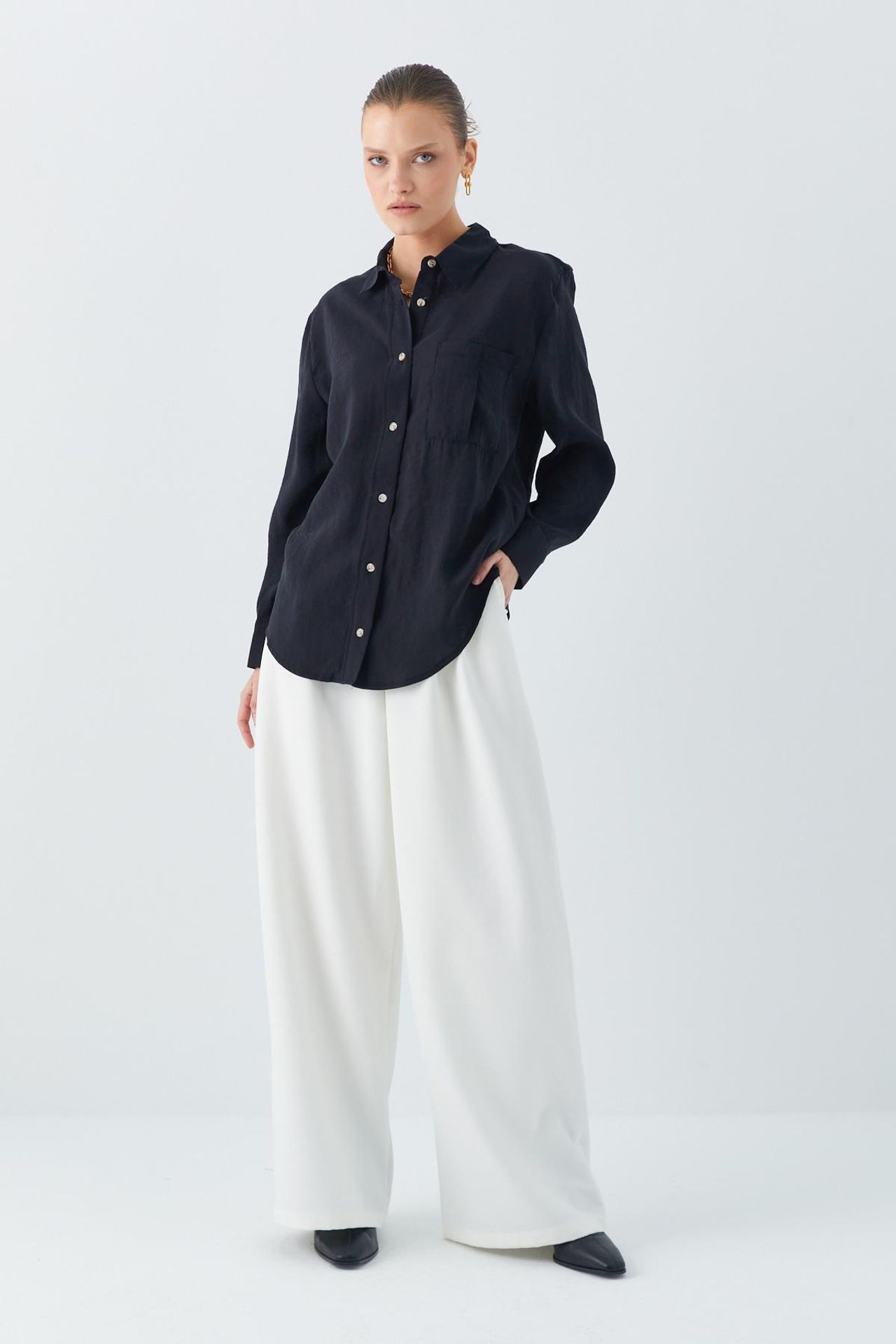 Mixray Relaxed Fit Shirt with Pocket 2