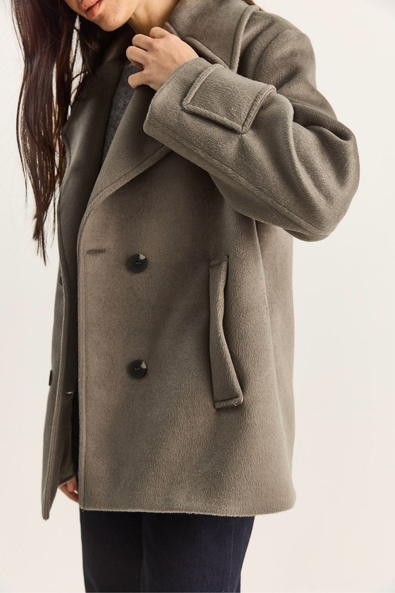 LUCCI Oversized Coat with Pockets 5