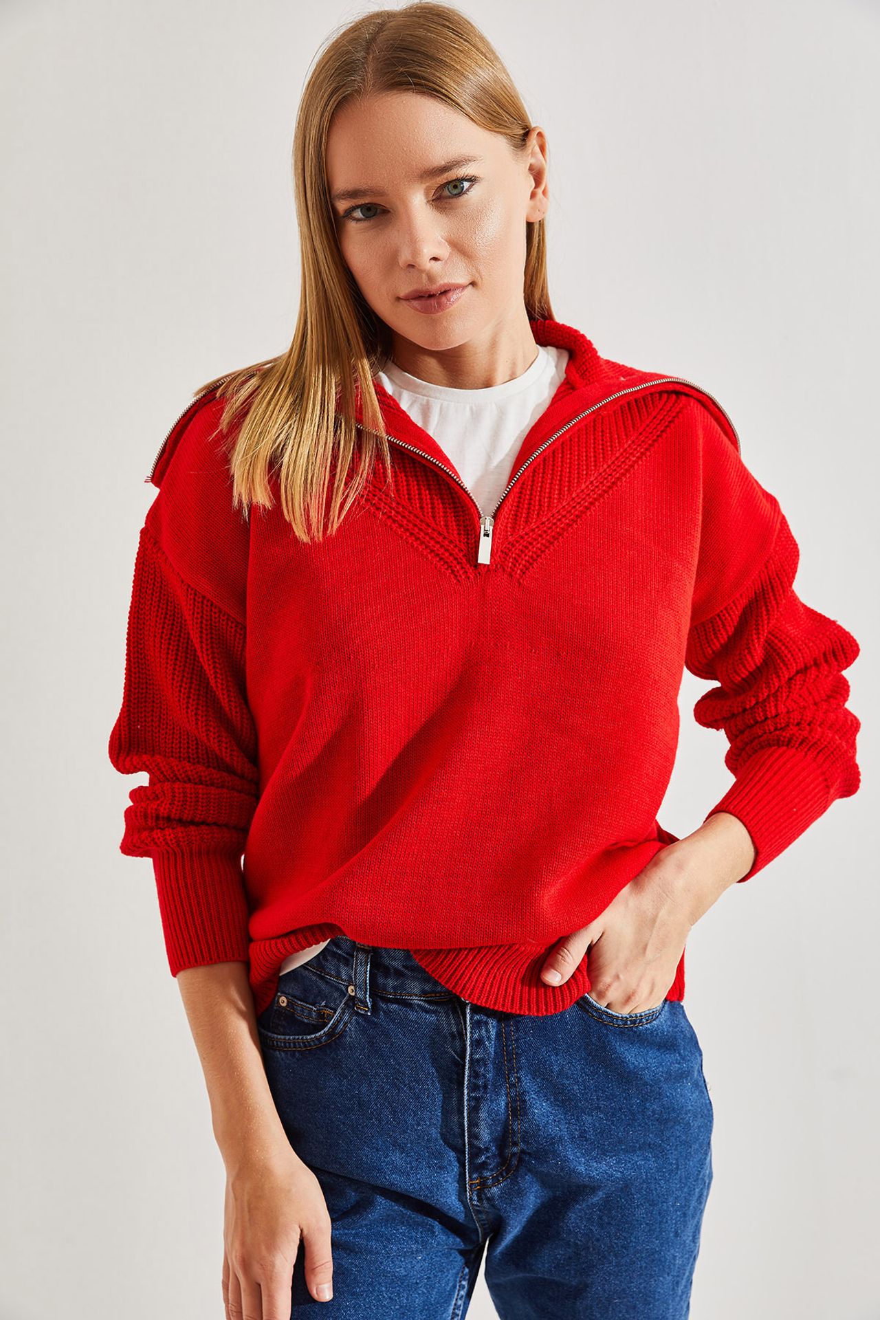 LUCCI Zipper Collar Knit Sweater 2