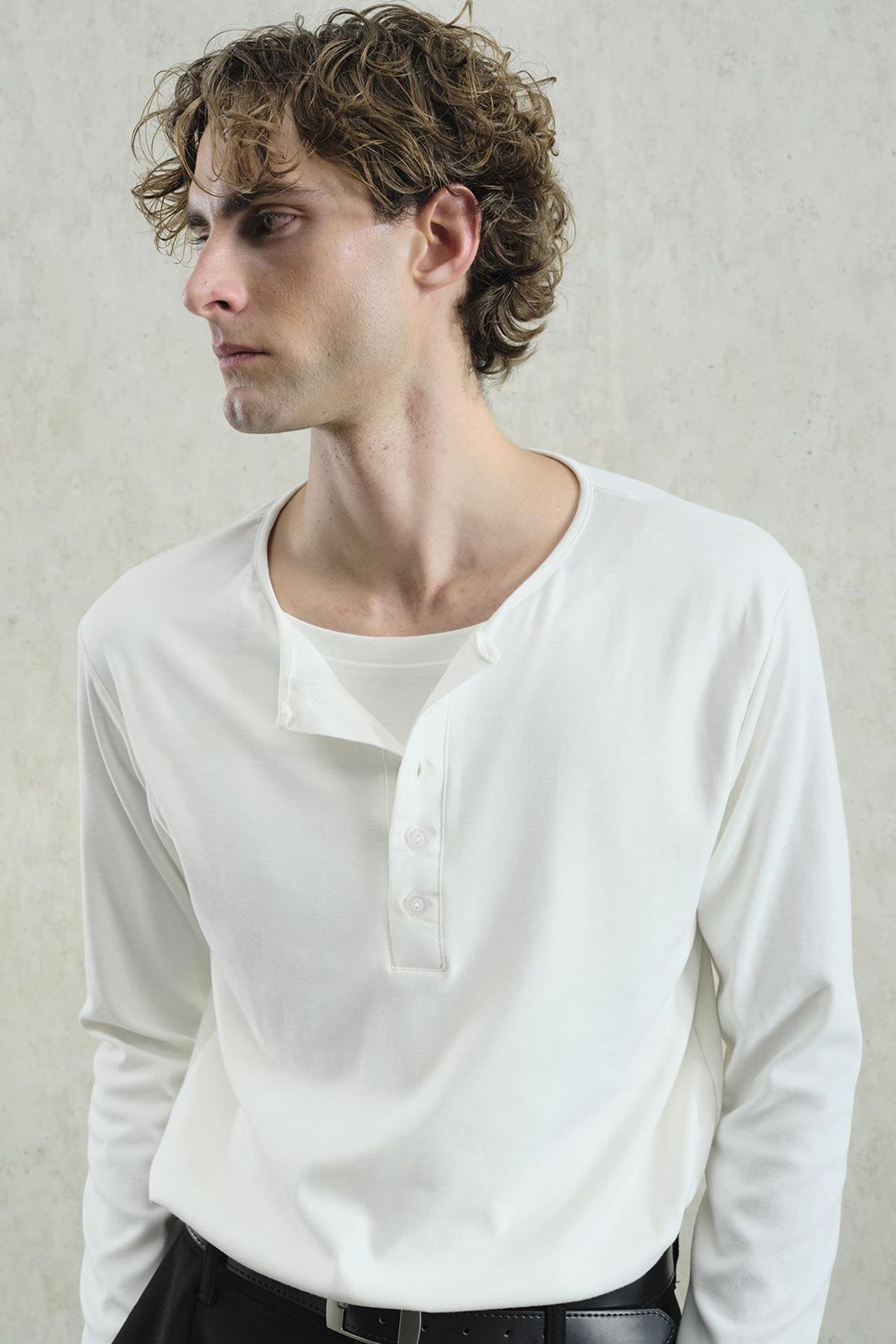 GIESTO Buttoned Crew Neck Long Sleeve T-Shirt 4