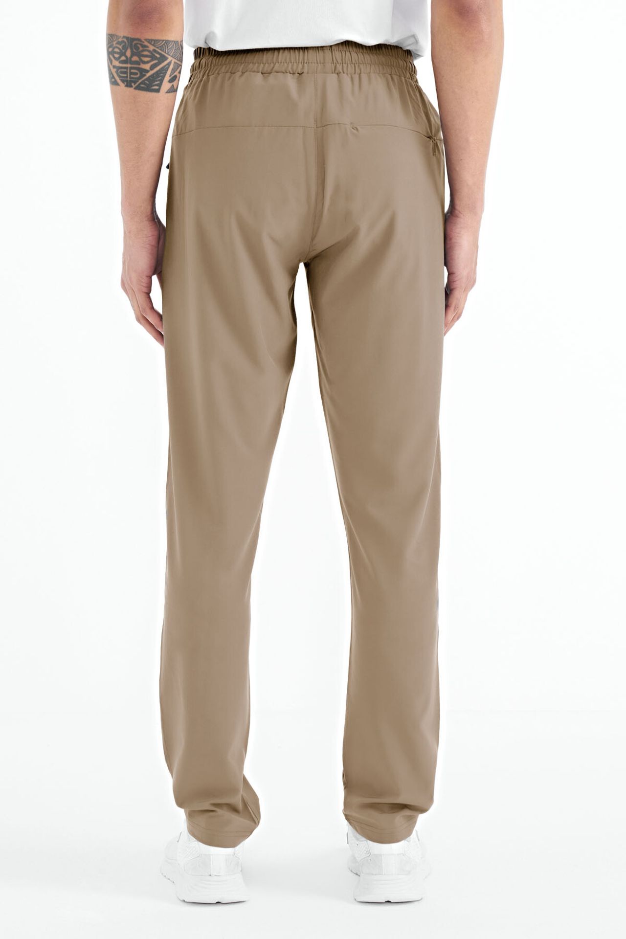 TOMMY Men's Straight-Leg Pull-On Sweatpants 6