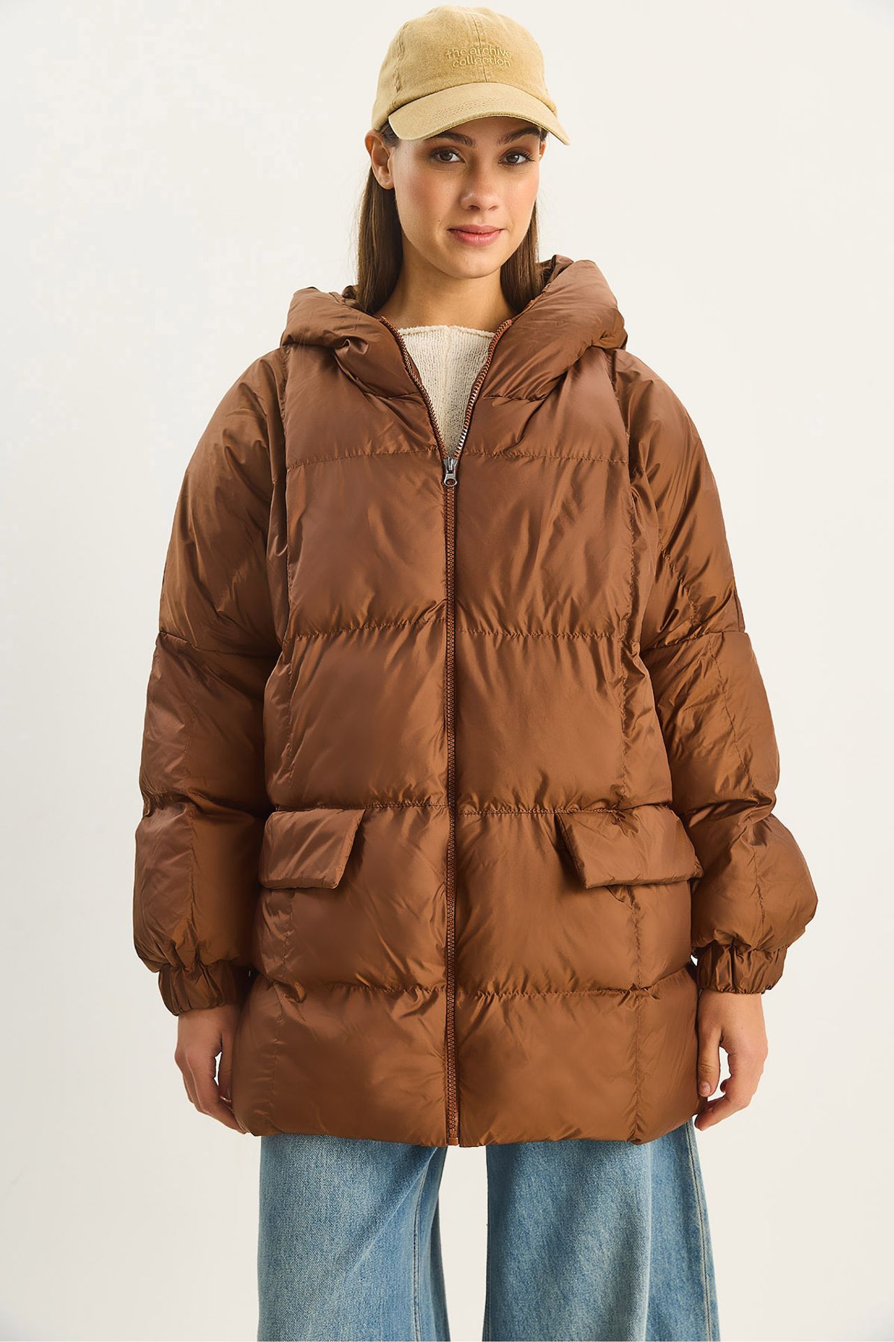 LUCCI Hooded Oversized Thick Puffer Jacket 5