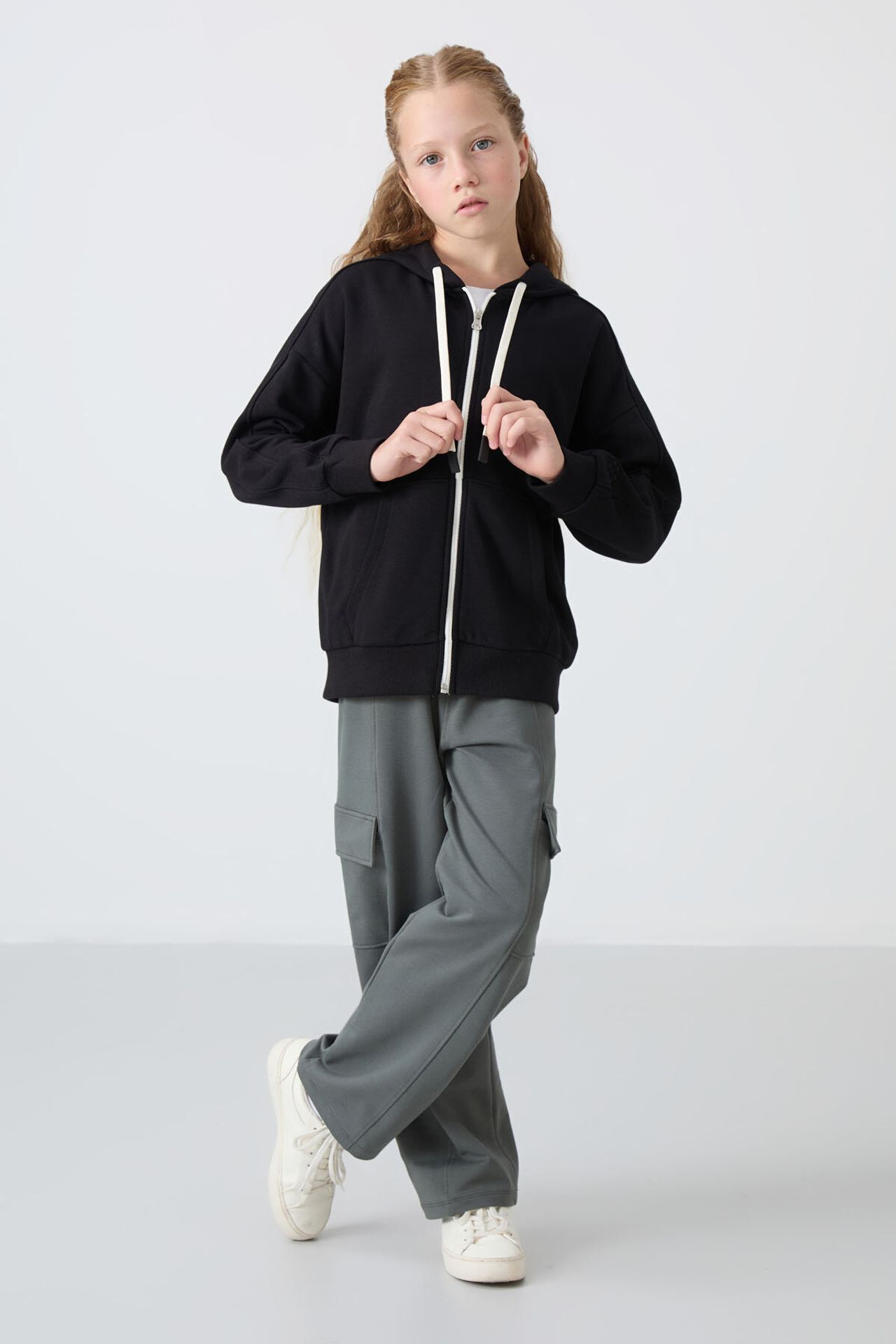 TOMMY Unisex Youth Cotton-Blend Sweatshirt 2
