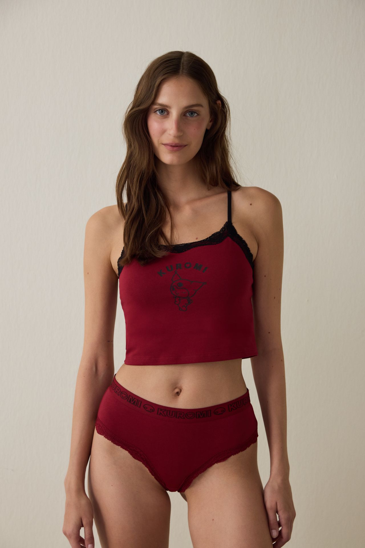 PENTI Removable Padded Crop Tank Top 2