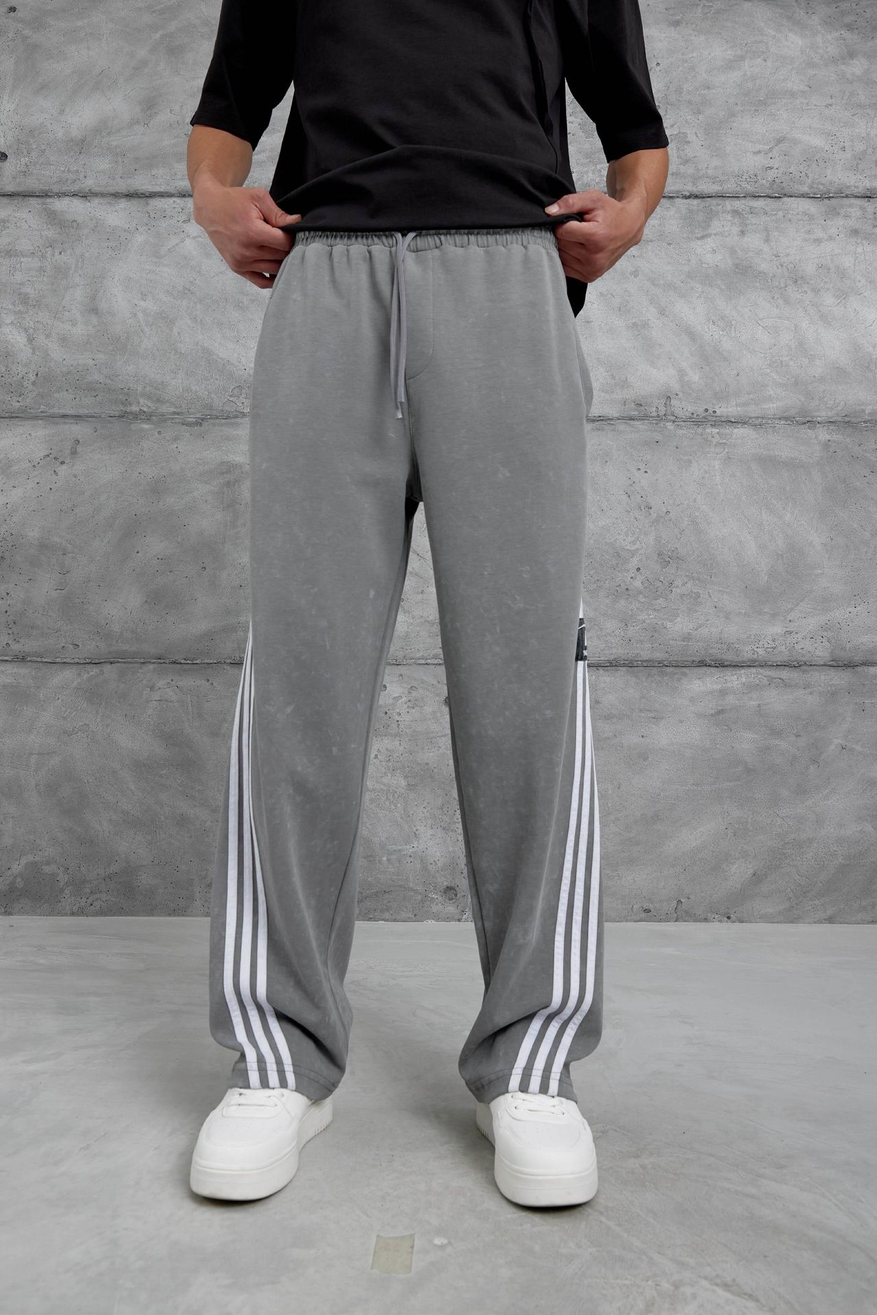NOMARC Çizgili Geniş Paça Bağcıklı Jogger 4