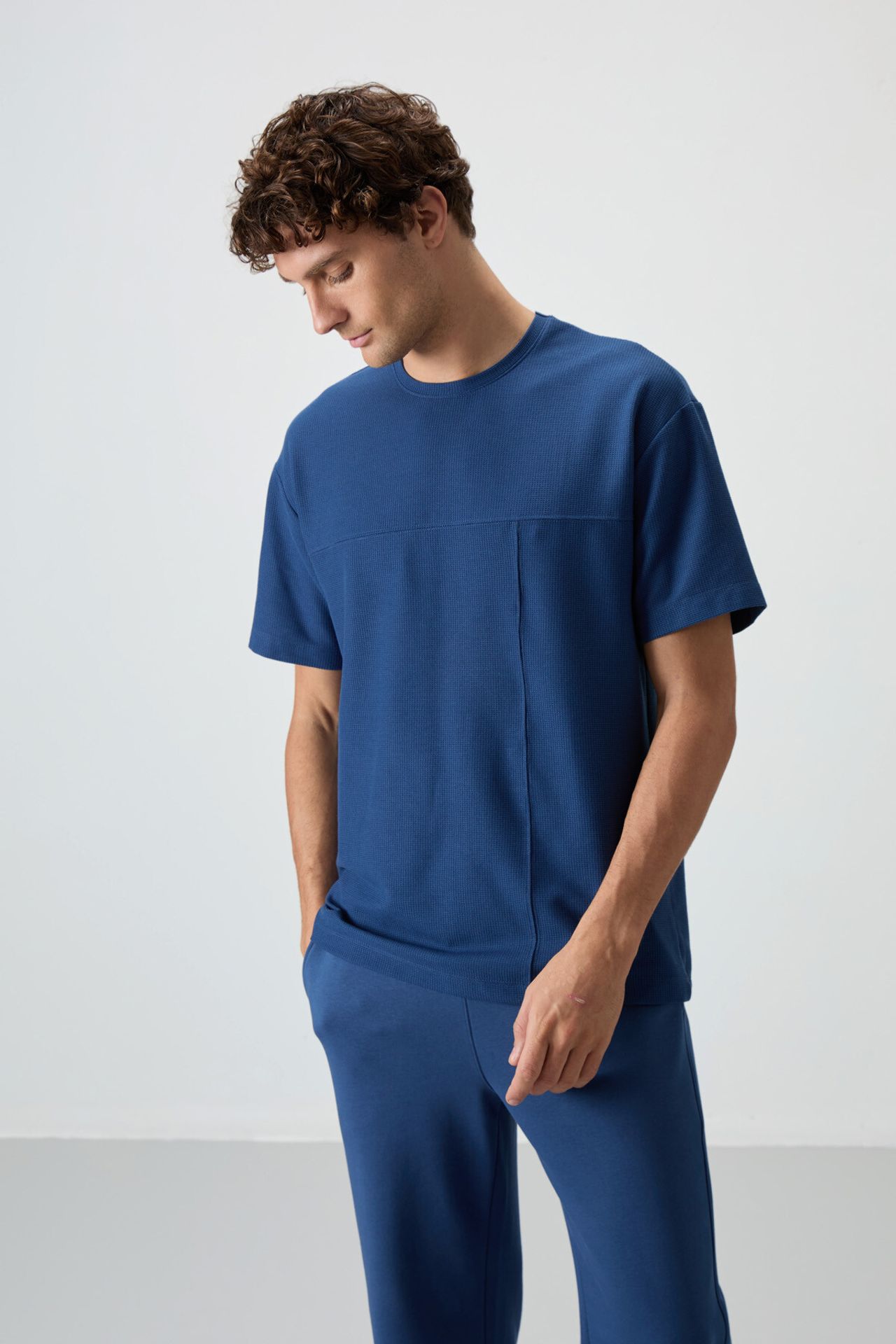 TOMMY Oversized Jersey T-Shirt With Pocket 2