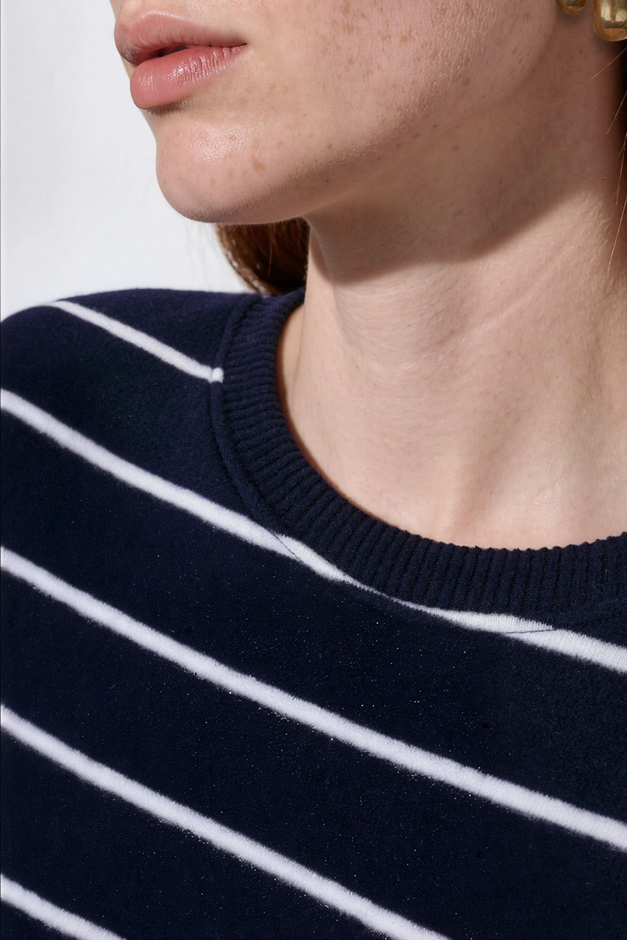 BUSEM Striped Ribbed Crew Neck Sweater 4