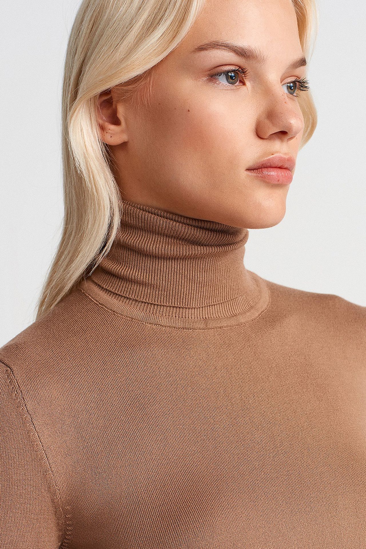 DILVIN Women's Turtleneck Knit Sweater With Buttons