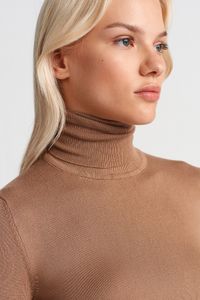brown-image-2